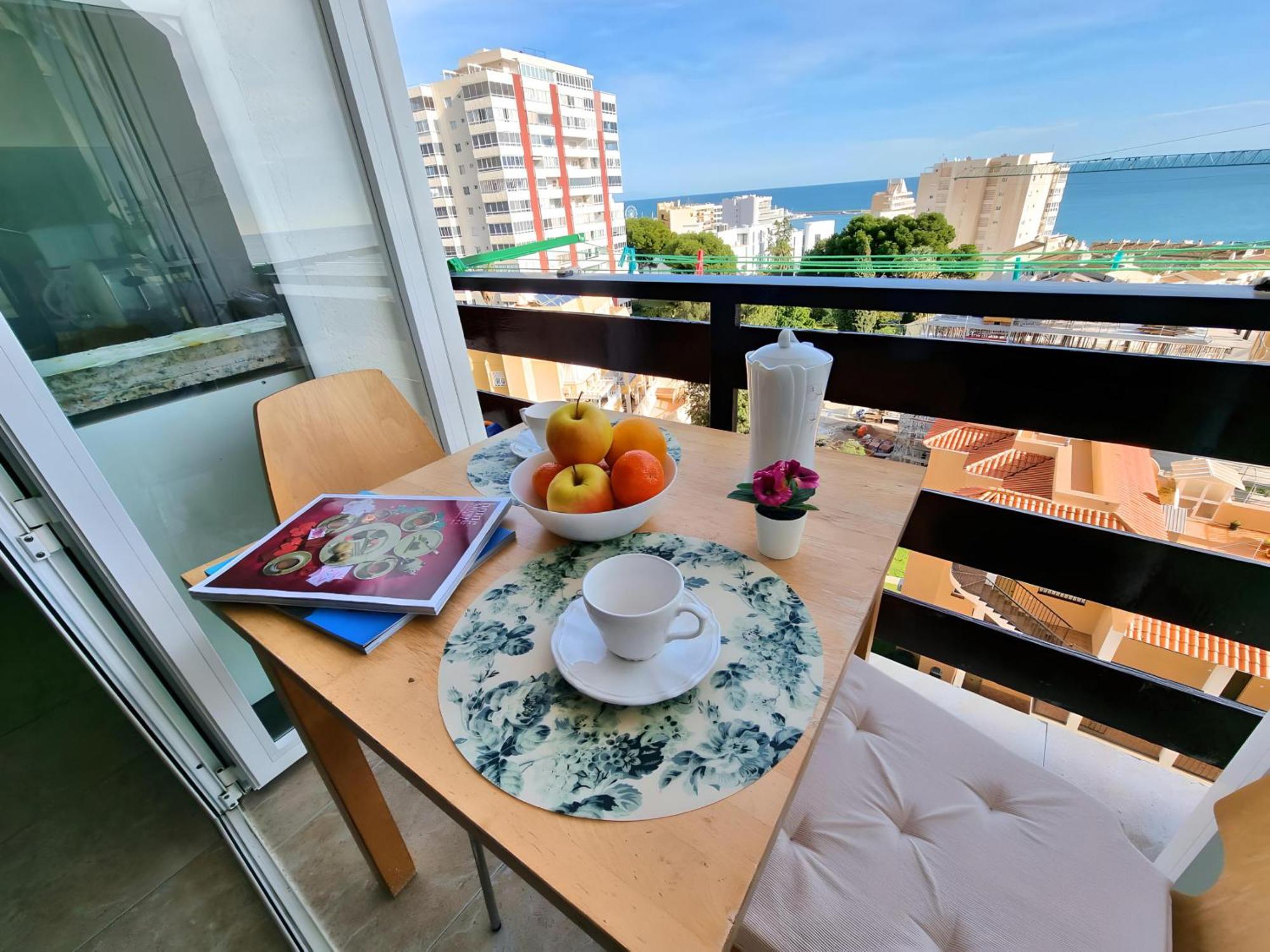 Estudio Las Naciones Bellavista Benalmadena Ngoại thất bức ảnh