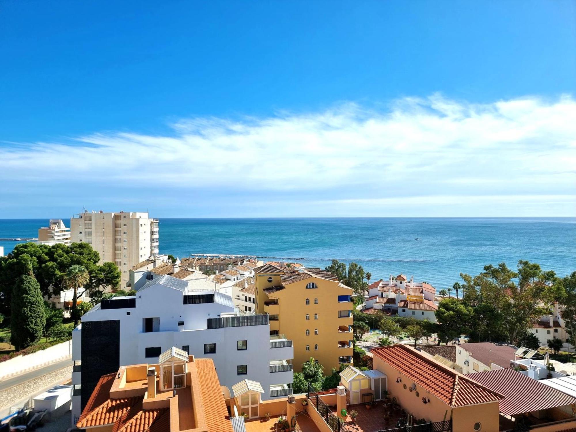 Estudio Las Naciones Bellavista Benalmadena Ngoại thất bức ảnh