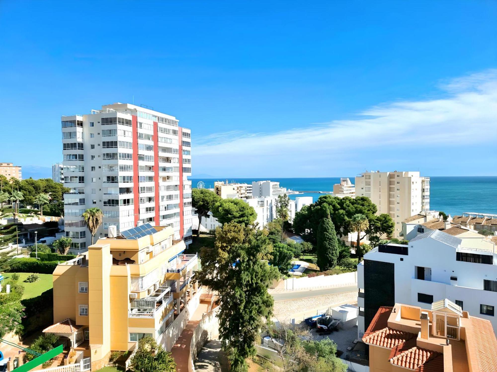 Estudio Las Naciones Bellavista Benalmadena Ngoại thất bức ảnh