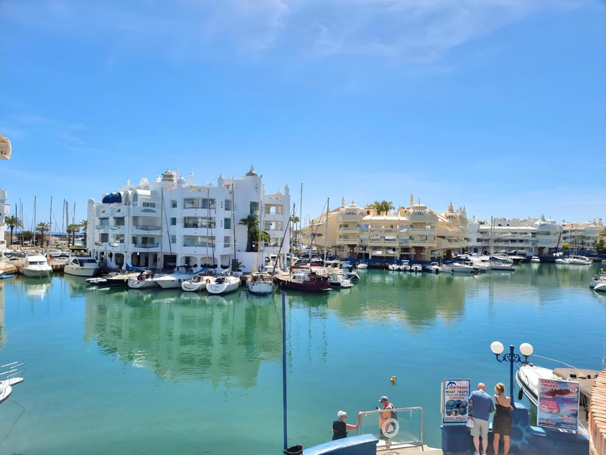 Estudio Las Naciones Bellavista Benalmadena Ngoại thất bức ảnh
