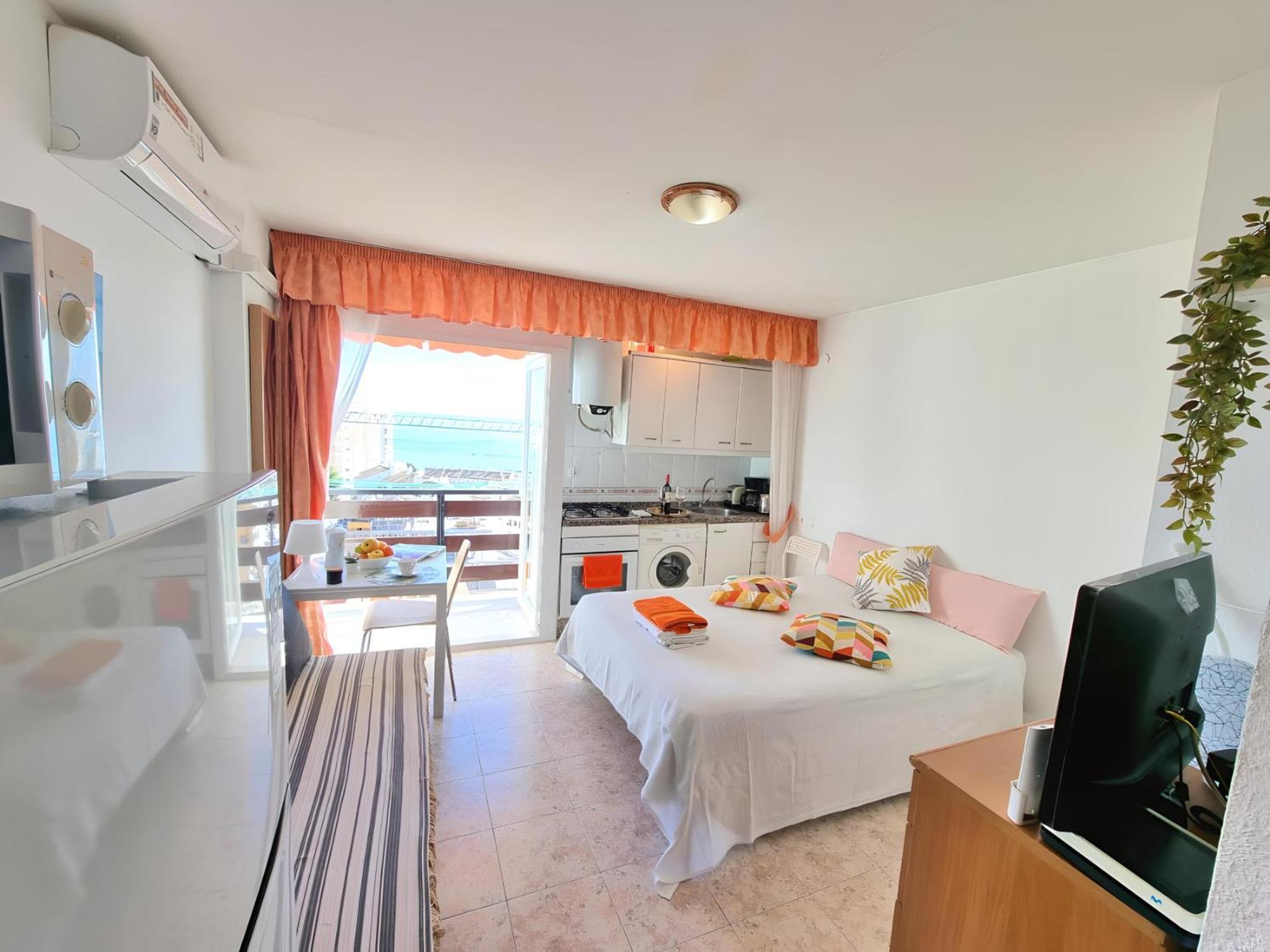 Estudio Las Naciones Bellavista Benalmadena Ngoại thất bức ảnh